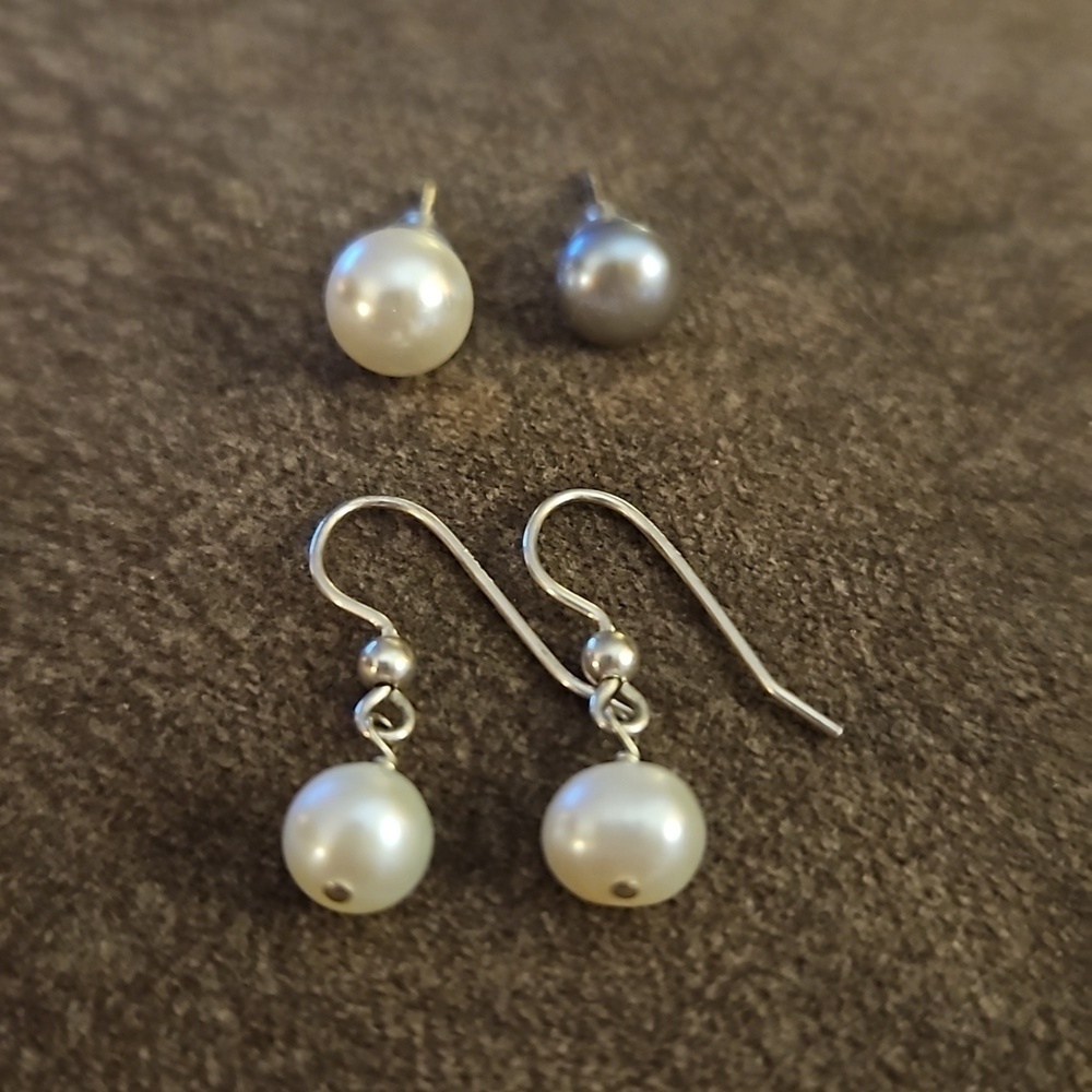 Set of Sterling Silver Pearl Earrings - Picture 2 of 6